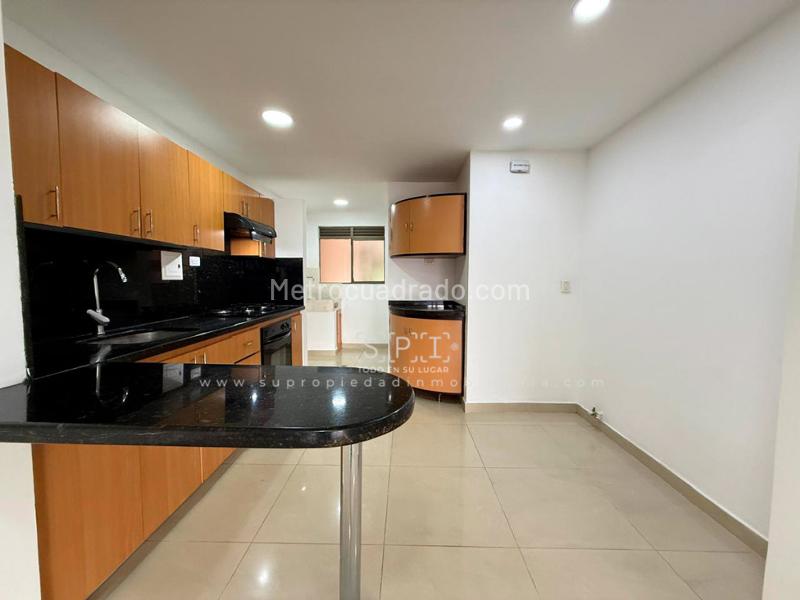 Casa Dúplex en Arriendo en Benedictinos, Envigado - 4