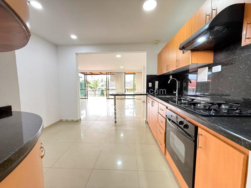Casa Dúplex en Arriendo en Benedictinos, Envigado - 5