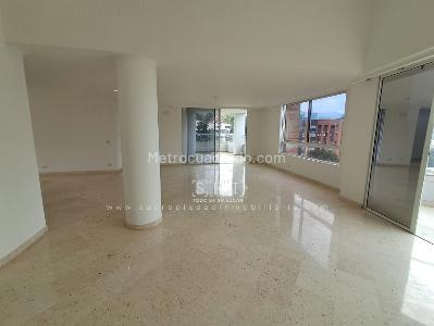 Apartamento en arriendo en El Tesoro, Medellín · foto 6 de 20