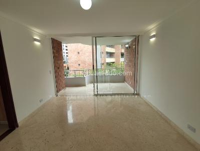 Apartamento de 3 alcobas en venta en El Tesoro, Medellín, 312 m² · foto 9 de 20
