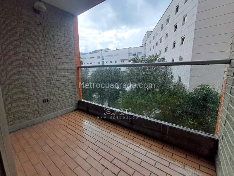 2BR Unfurnished Apartment for Rent in Belún La Gloria - 5