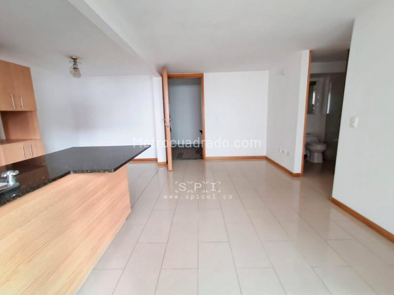2BR Unfurnished Apartment for Rent in Belún La Gloria - 6