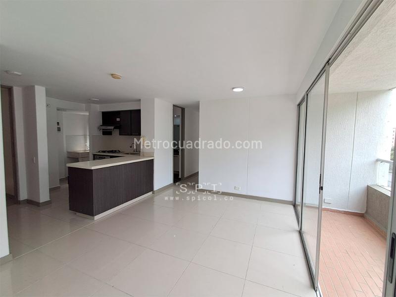 3BR Apartment in Suramerica (75 m²)