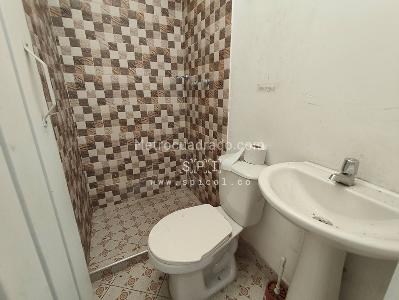 Casa de 3 alcobas en arriendo en Calasanz, Medellín, 350 m² · foto 9 de 20