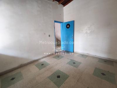 Casa de 3 alcobas en arriendo en Calasanz, Medellín, 350 m² · foto 19 de 20