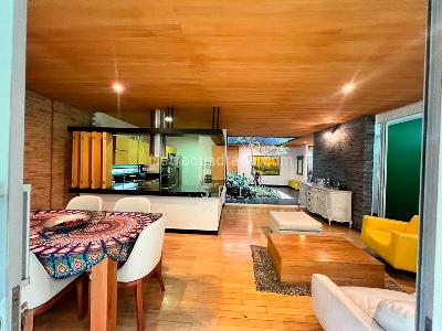 Casa de 4 alcobas en venta en Las Callejas, Envigado, 390 m² · foto 16 de 20