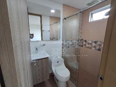 Apartamento de 3 alcobas en arriendo en Loma Benedictinos, Envigado, 140 m² · foto 11 de 20