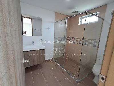 Apartamento de 3 alcobas en arriendo en Loma Benedictinos, Envigado, 140 m² · foto 15 de 20