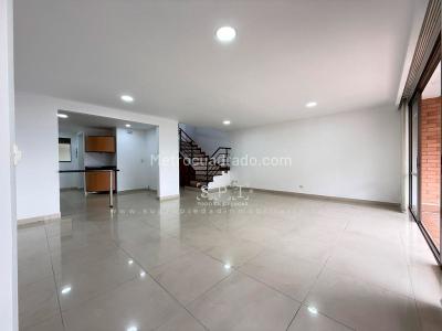 Casa de 3 alcobas en venta en Benedictinos, Envigado, 150 m² · foto 5 de 20