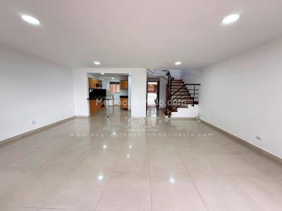 Casa de 3 alcobas en venta en Benedictinos, Envigado, 150 m² · foto 8 de 20