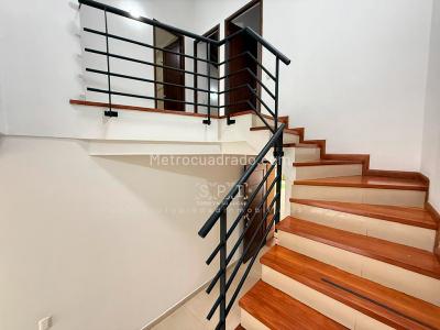Casa de 3 alcobas en venta en Benedictinos, Envigado, 150 m² · foto 9 de 20