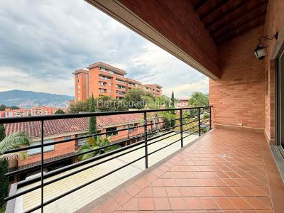 Casa de 3 alcobas en venta en Benedictinos, Envigado, 150 m² · foto 15 de 20