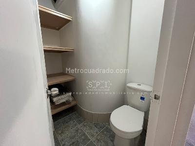 Apartamento en venta en La Aguacatala, Medellín · foto 5 de 17