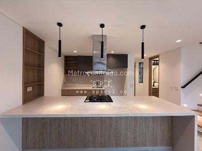 Casa de 3 alcobas en venta en El Porvenir, Rionegro, 230 m² · foto 4 de 20
