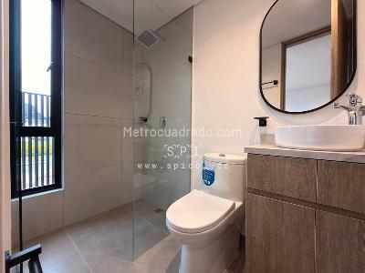 Casa de 3 alcobas en venta en El Porvenir, Rionegro, 230 m² · foto 15 de 20