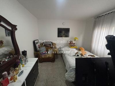 Apartamento de 4 alcobas en venta en Laureles, Medellín, 153 m² · foto 11 de 16