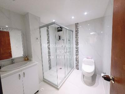 Apartamento de 4 alcobas en venta en Laureles, Medellín, 153 m² · foto 15 de 16