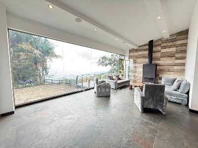 Casa de 3 alcobas en arriendo en Vda El Peñasco, Envigado, 408 m² · foto 13 de 20