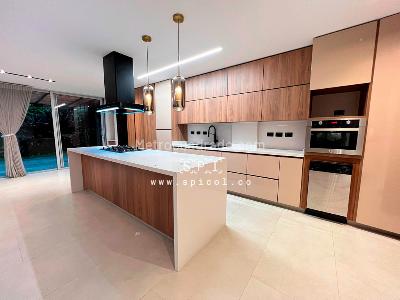 Casa de 3 alcobas en venta en El Esmeraldal, Envigado, 173 m² · foto 4 de 20