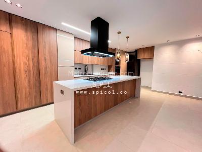 Casa de 3 alcobas en venta en El Esmeraldal, Envigado, 173 m² · foto 6 de 20