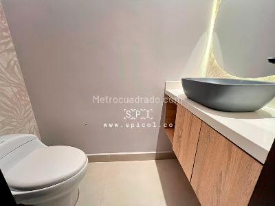 Casa de 3 alcobas en venta en El Esmeraldal, Envigado, 173 m² · foto 13 de 20