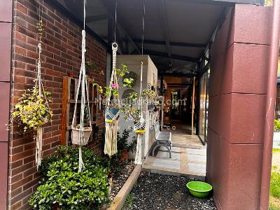 Casa de 3 alcobas en venta en Loma Del Escobero, Envigado, 320 m² · foto 19 de 20
