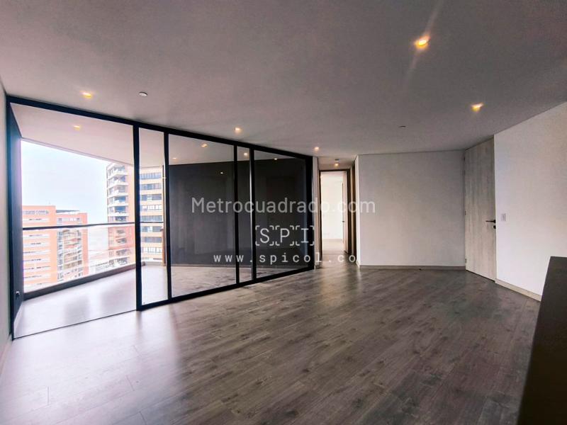 2BR Apartment in Altos Del Poblado (75 m²) - 4