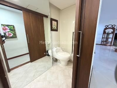 Apartamento de 3 alcobas en venta en La Linde, Medellín, 167 m² · foto 9 de 20