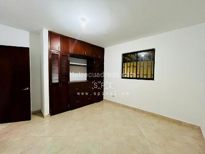 Casa de 4 alcobas en arriendo en El Salado Via La Catedral, Envigado, 430 m² · foto 8 de 20