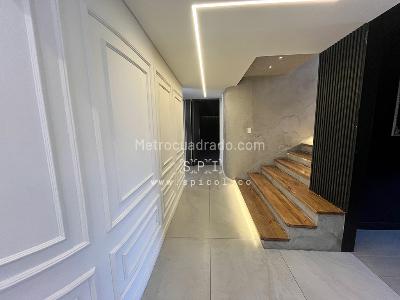 Apartamento de 3 alcobas en venta en San Lucas, Medellín, 420 m² · foto 6 de 20