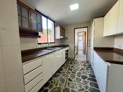 Apartamento en arriendo en San Lucas, Medellín · foto 3 de 20