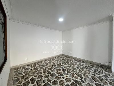 Apartamento en arriendo en San Lucas, Medellín · foto 8 de 20