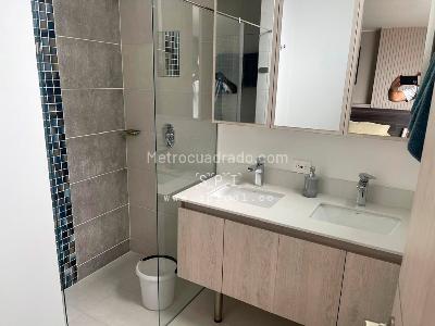 Apartamento en venta en Loma De Los Mesa, Envigado · foto 5 de 8