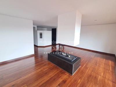 Apartamento en venta en Santa Ana Oriental, Bogotá · foto 3 de 17
