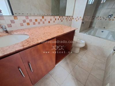 Apartamento en venta en Santa Ana Oriental, Bogotá · foto 12 de 17