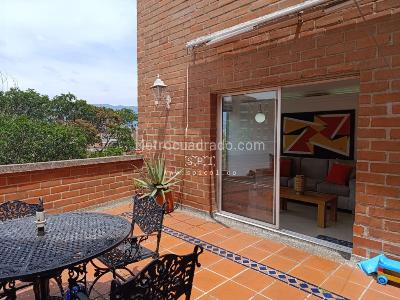Casa de 5 alcobas en venta en Belen Loma De Los Bernal, Medellín, 156 m² · foto 3 de 20