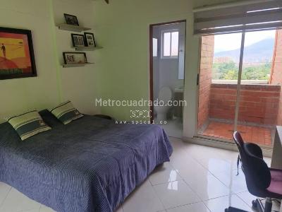 Casa de 5 alcobas en venta en Belen Loma De Los Bernal, Medellín, 156 m² · foto 9 de 20