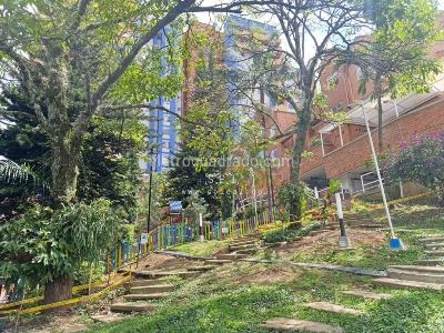 Casa de 5 alcobas en venta en Belen Loma De Los Bernal, Medellín, 156 m² · foto 14 de 20