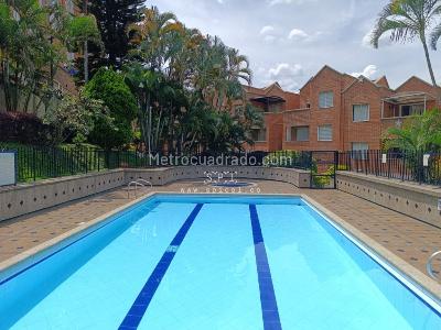 Casa de 5 alcobas en venta en Belen Loma De Los Bernal, Medellín, 156 m² · foto 17 de 20