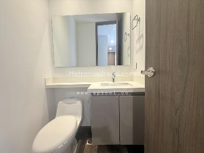Apartamento de 2 alcobas en venta en Los Balsos, Medellín, 105 m² · foto 7 de 14