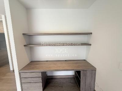 Apartamento de 2 alcobas en venta en Los Balsos, Medellín, 105 m² · foto 9 de 14