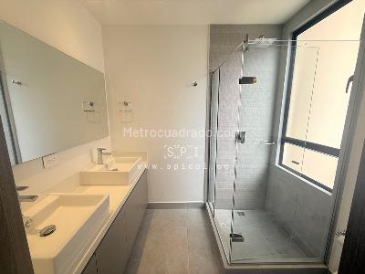 Apartamento de 2 alcobas en venta en Los Balsos, Medellín, 105 m² · foto 13 de 14