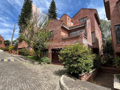 Casa de 4 alcobas en venta en El Poblado, Medellín, 241 m² · foto 10 de 18