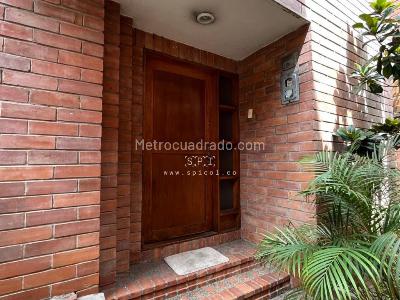Casa de 4 alcobas en venta en El Poblado, Medellín, 241 m² · foto 16 de 18