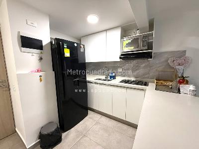 Apartamento de 3 alcobas en venta en Calasanz, Medellín, 54 m² · foto 5 de 13