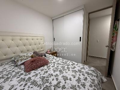Apartamento de 3 alcobas en venta en Calasanz, Medellín, 54 m² · foto 10 de 13