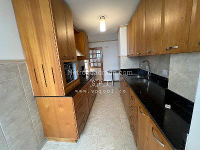 Apartamento de 3 alcobas en arriendo en El Poblado, Medellín, 145 m² · foto 5 de 20