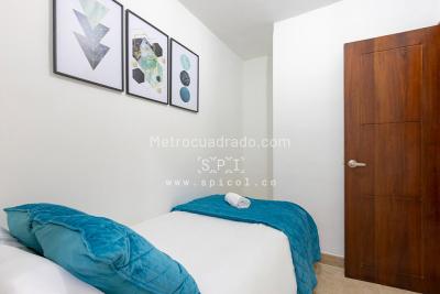 Casa de 4 alcobas en venta en El Tesoro, Medellín, 427 m² · foto 15 de 20