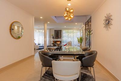 Casa de 4 alcobas en venta en El Tesoro, Medellín, 427 m² · foto 18 de 20