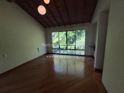 Casa de 3 alcobas en venta en Los Balsos, Medellín, 257 m² · foto 14 de 16